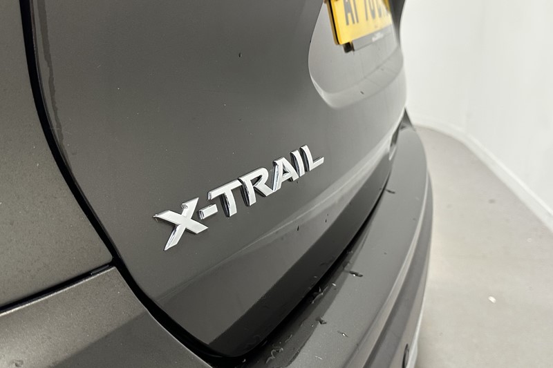 2020 (70) NISSAN X-TRAIL 1.3 DiG-T N-Connecta 5dr [7 Seat] DCT 5834919