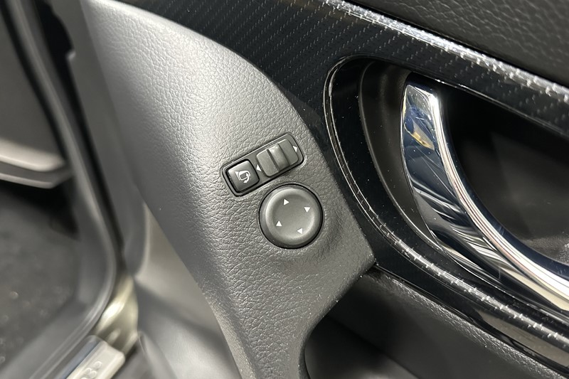 2020 (70) NISSAN X-TRAIL 1.3 DiG-T N-Connecta 5dr [7 Seat] DCT 5834889