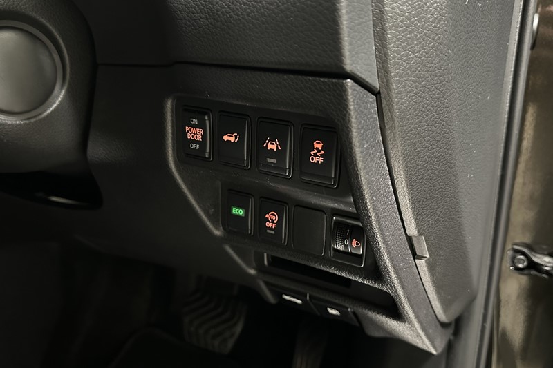 2020 (70) NISSAN X-TRAIL 1.3 DiG-T N-Connecta 5dr [7 Seat] DCT 5834913