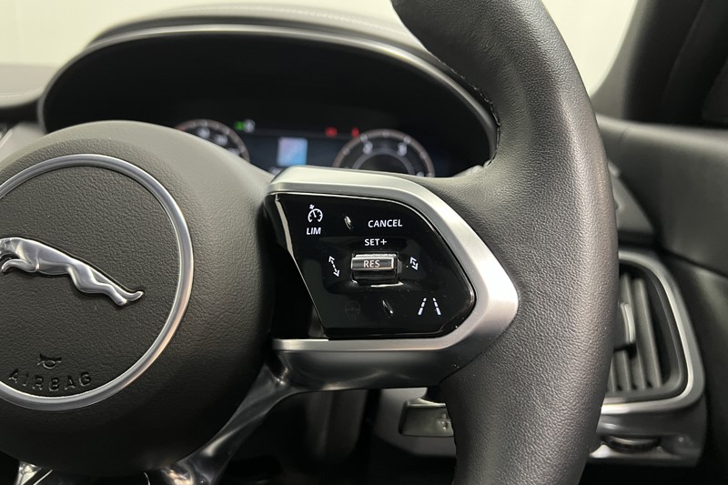 2023 (73) JAGUAR E-PACE 2.0 D200 R-Dynamic SE 5dr Auto 5828233