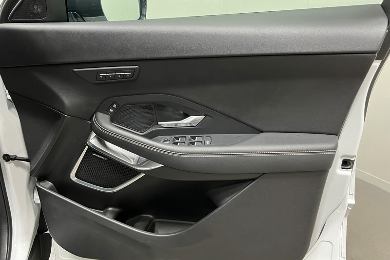 2023 (73) JAGUAR E-PACE 2.0 D200 R-Dynamic SE 5dr Auto 5828241