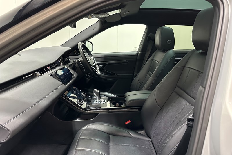 2023 (23) LAND ROVER RANGE ROVER EVOQUE 1.5 P300e R-Dynamic SE 5dr Auto 5867118