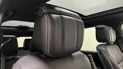 2022 (22) LAND ROVER DISCOVERY 3.0 D300 R-Dynamic HSE 5dr Auto 5853286