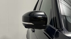 2022 (22) LAND ROVER DISCOVERY 3.0 D300 R-Dynamic HSE 5dr Auto 5853277