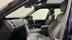 2022 (22) LAND ROVER DISCOVERY 3.0 D300 R-Dynamic HSE 5dr Auto 5853256