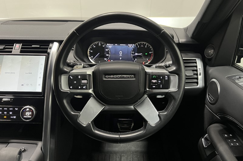 2022 (22) LAND ROVER DISCOVERY 3.0 D300 R-Dynamic HSE 5dr Auto 5853295
