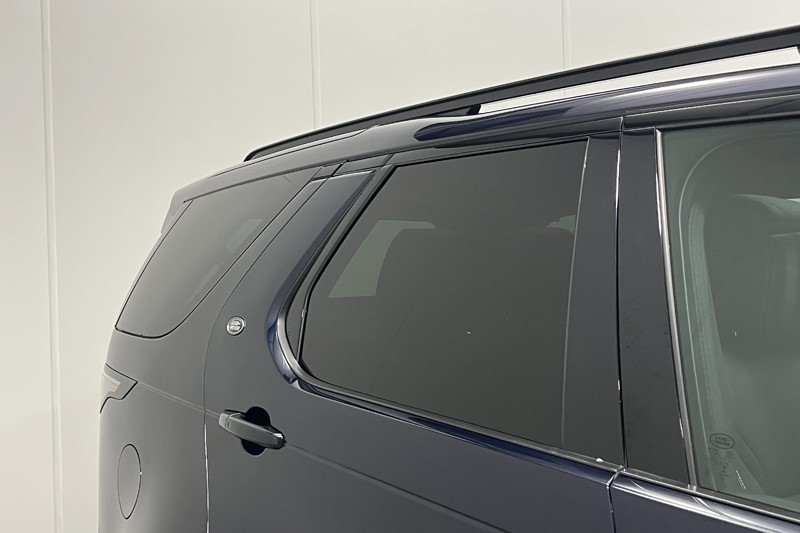 2022 (22) LAND ROVER DISCOVERY 3.0 D300 R-Dynamic HSE 5dr Auto 5853297