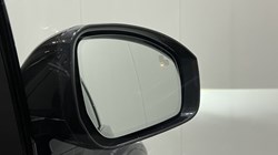 2022 (22) LAND ROVER DISCOVERY 3.0 D300 R-Dynamic HSE 5dr Auto 5853288