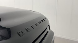 2023 (73) LAND ROVER DEFENDER 3.0 D250 X-Dynamic SE 110 5dr Auto 5839637