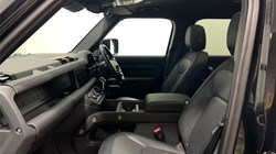 2023 (73) LAND ROVER DEFENDER 3.0 D250 X-Dynamic SE 110 5dr Auto 5839586