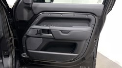 2023 (73) LAND ROVER DEFENDER 3.0 D250 X-Dynamic SE 110 5dr Auto 5839596