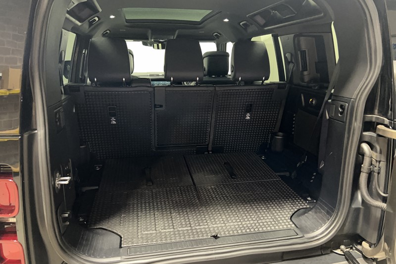 2021 (21) LAND ROVER DEFENDER 3.0 D250 X-Dynamic HSE 110 5dr Auto [7 Seat] 5839009