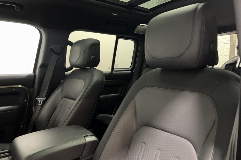 2021 (21) LAND ROVER DEFENDER 3.0 D250 X-Dynamic HSE 110 5dr Auto [7 Seat] 5839001