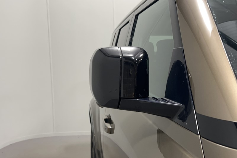 2021 (21) LAND ROVER DEFENDER 3.0 D250 X-Dynamic HSE 110 5dr Auto [7 Seat] 5839018