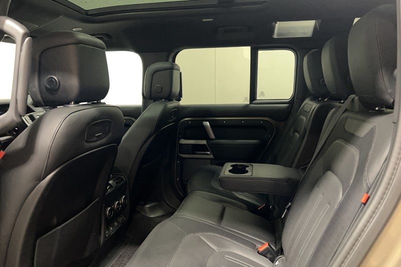 2021 (21) LAND ROVER DEFENDER 3.0 D250 X-Dynamic HSE 110 5dr Auto [7 Seat] 5839007