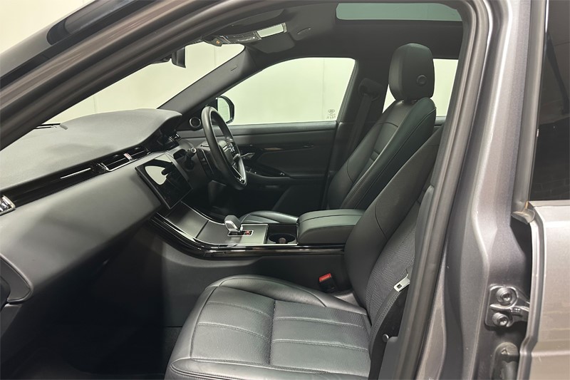 2024 (24) LAND ROVER RANGE ROVER EVOQUE 1.5 P300e Dynamic HSE 5dr Auto 5870620