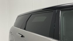 2022 (22) LAND ROVER RANGE ROVER EVOQUE 2.0 D200 R-Dynamic SE 5dr Auto 5856068