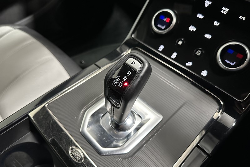 2023 (23) LAND ROVER RANGE ROVER EVOQUE 2.0 P200 R-Dynamic S 5dr Auto 5871477