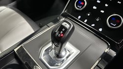 2023 (23) LAND ROVER RANGE ROVER EVOQUE 2.0 P200 R-Dynamic S 5dr Auto 5871477