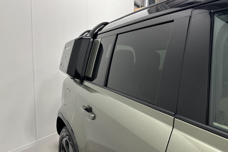 2022 (22) LAND ROVER DEFENDER 3.0 D250 X-Dynamic SE 110 5dr Auto [7 Seat] 5870974