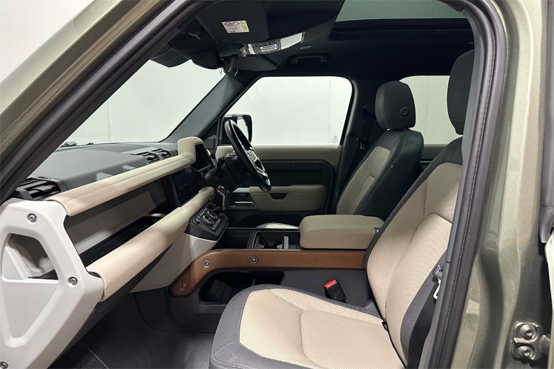 2022 (22) LAND ROVER DEFENDER 3.0 D250 X-Dynamic SE 110 5dr Auto [7 Seat] 5870926