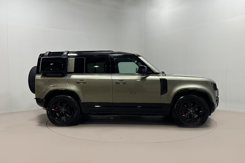 2022 (22) LAND ROVER DEFENDER 3.0 D250 X-Dynamic SE 110 5dr Auto [7 Seat] 5870928
