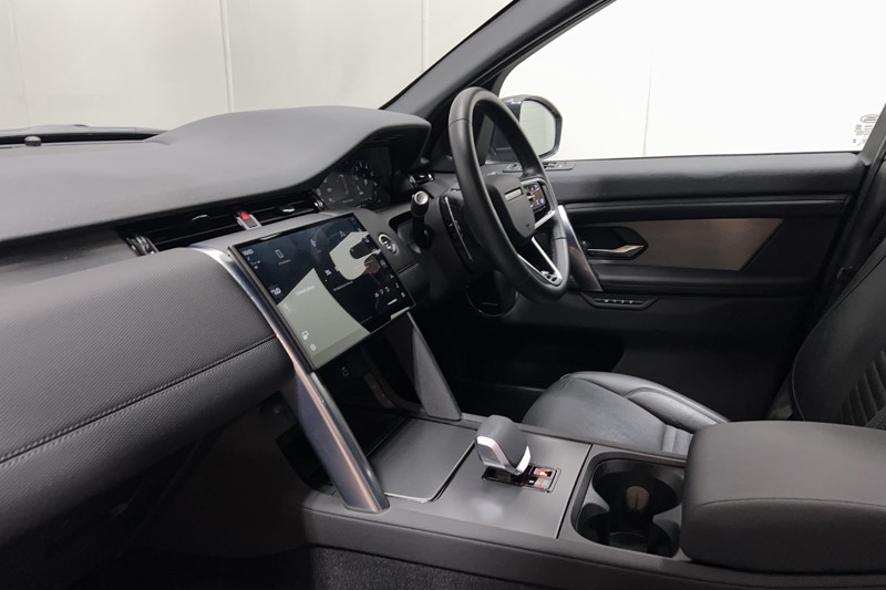 2025 (25) LAND ROVER DISCOVERY SPORT 1.5 P270e Dynamic SE 5dr Auto [5 Seat] 5849896