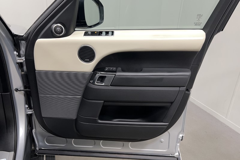 2020 (70) LAND ROVER RANGE ROVER SPORT 4.4 SDV8 Autobiography Dynamic 5dr Auto 5851220