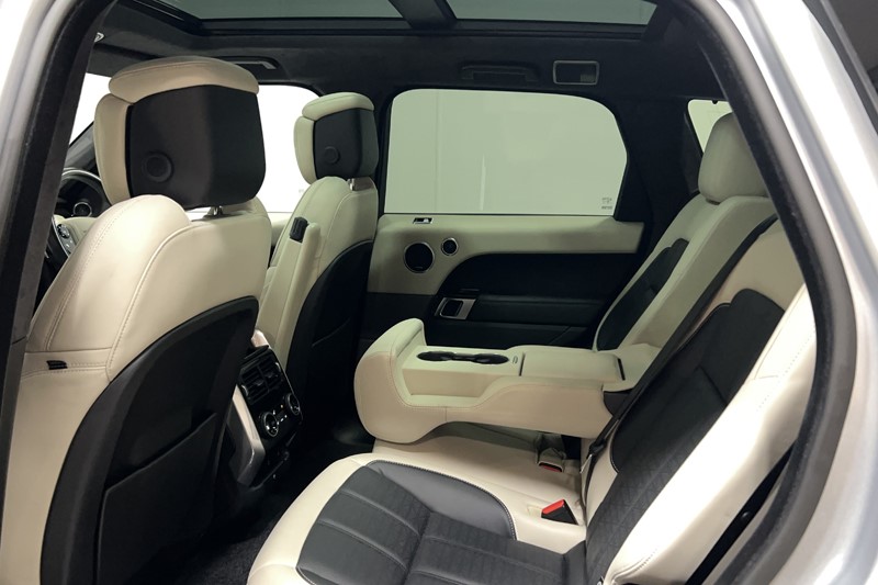 2020 (70) LAND ROVER RANGE ROVER SPORT 4.4 SDV8 Autobiography Dynamic 5dr Auto 5851256