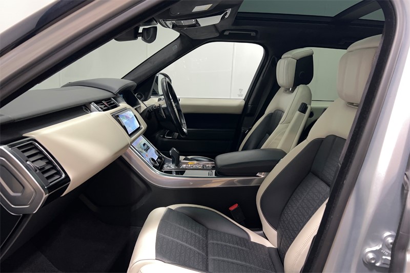 2020 (70) LAND ROVER RANGE ROVER SPORT 4.4 SDV8 Autobiography Dynamic 5dr Auto 5851210