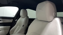 2021 (21) JAGUAR XF 2.0 D200 R-Dynamic S 4dr Auto 5850067
