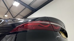 2021 (21) JAGUAR XF 2.0 D200 R-Dynamic S 4dr Auto 5850076