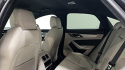 2021 (21) JAGUAR XF 2.0 D200 R-Dynamic S 4dr Auto 5850068