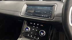 2023 (23) LAND ROVER RANGE ROVER EVOQUE 2.0 D200 R-Dynamic SE 5dr Auto 5849540