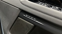 2023 (23) LAND ROVER RANGE ROVER EVOQUE 2.0 D200 R-Dynamic SE 5dr Auto 5849528
