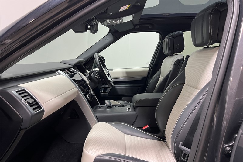 2024 (24) LAND ROVER DISCOVERY 3.0 D300 Dynamic HSE 5dr Auto 5856433