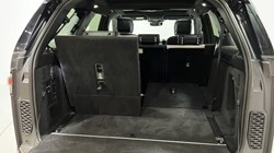 2024 (24) LAND ROVER DISCOVERY 3.0 D300 Dynamic HSE 5dr Auto 5856443
