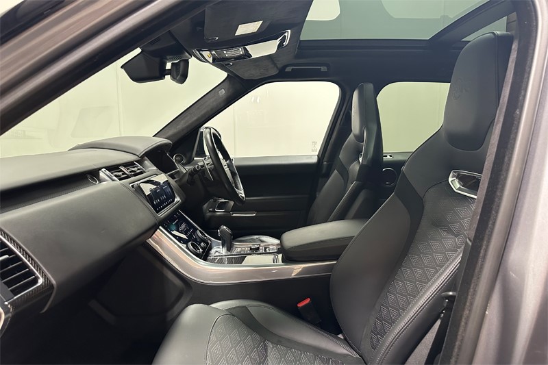 2021 (21) LAND ROVER RANGE ROVER SPORT 5.0 P575 S/C SVR Carbon Edition 5dr Auto 5892030