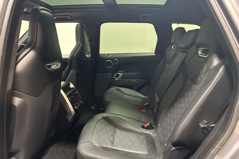 2021 (21) LAND ROVER RANGE ROVER SPORT 5.0 P575 S/C SVR Carbon Edition 5dr Auto 5892031