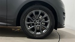 2023 (23) LAND ROVER RANGE ROVER SPORT 3.0 D300 Dynamic SE 5dr Auto 5854570