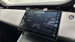 2025 (25) LAND ROVER RANGE ROVER EVOQUE 2.0 D200 Dynamic SE 5dr Auto 5844125