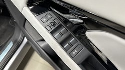 2025 (25) LAND ROVER RANGE ROVER EVOQUE 2.0 D200 Dynamic SE 5dr Auto 5844114