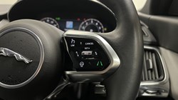 2024 (24) JAGUAR E-PACE 1.5 P300e R-Dynamic SE Black 5dr Auto 5854929