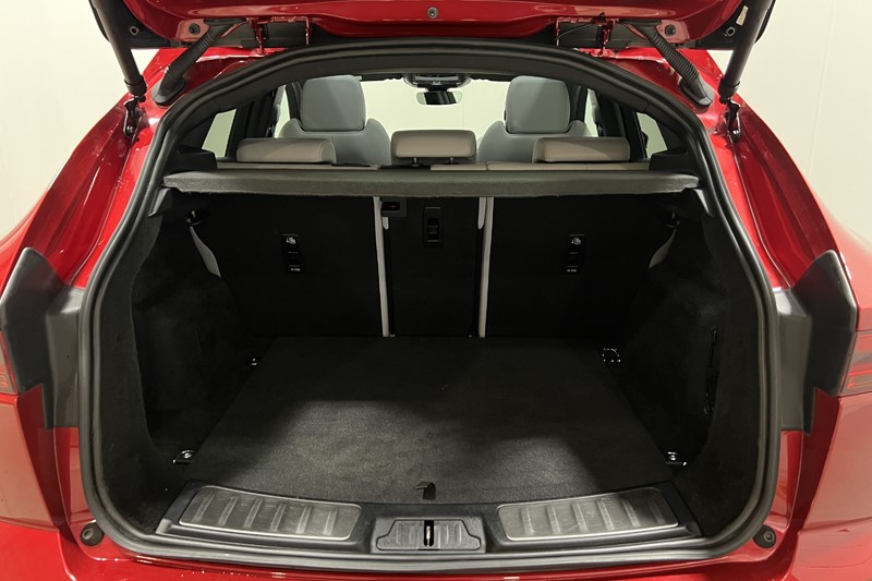 2024 (24) JAGUAR E-PACE 1.5 P300e R-Dynamic SE Black 5dr Auto 5854944