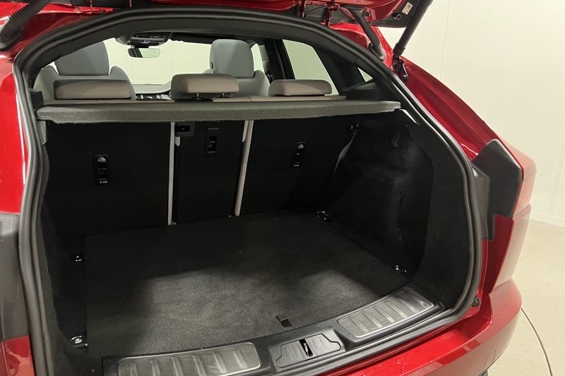2024 (24) JAGUAR E-PACE 1.5 P300e R-Dynamic SE Black 5dr Auto 5854945