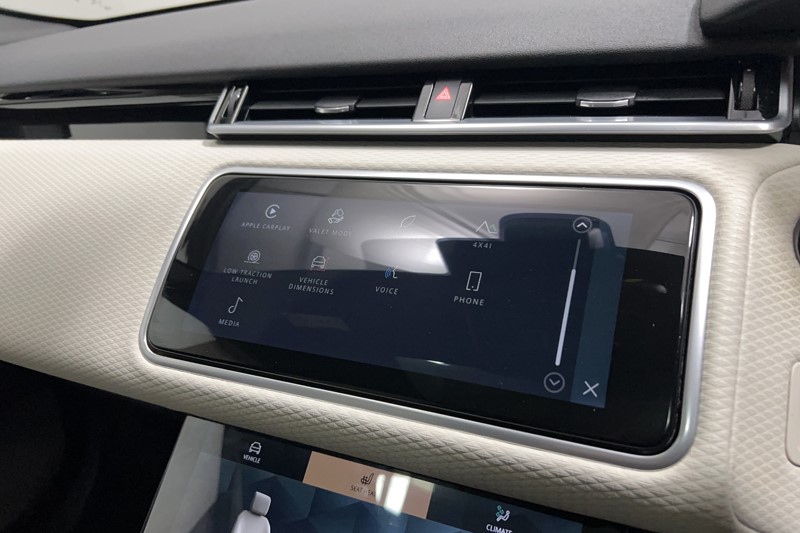 2023 (72) LAND ROVER RANGE ROVER VELAR 2.0 D200 Edition 5dr Auto 5881975