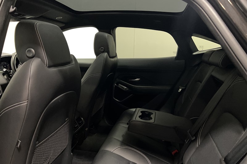 2023 (73) JAGUAR E-PACE 2.0 D200 R-Dynamic SE Black 5dr Auto 5881312