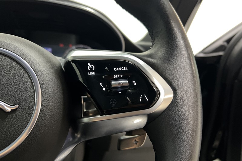 2023 (73) JAGUAR E-PACE 2.0 D200 R-Dynamic SE Black 5dr Auto 5881293