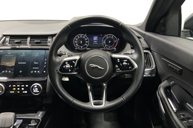 2023 (73) JAGUAR E-PACE 2.0 D200 R-Dynamic SE Black 5dr Auto 5881282