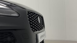 2023 (73) JAGUAR E-PACE 2.0 D200 R-Dynamic SE Black 5dr Auto 5881323